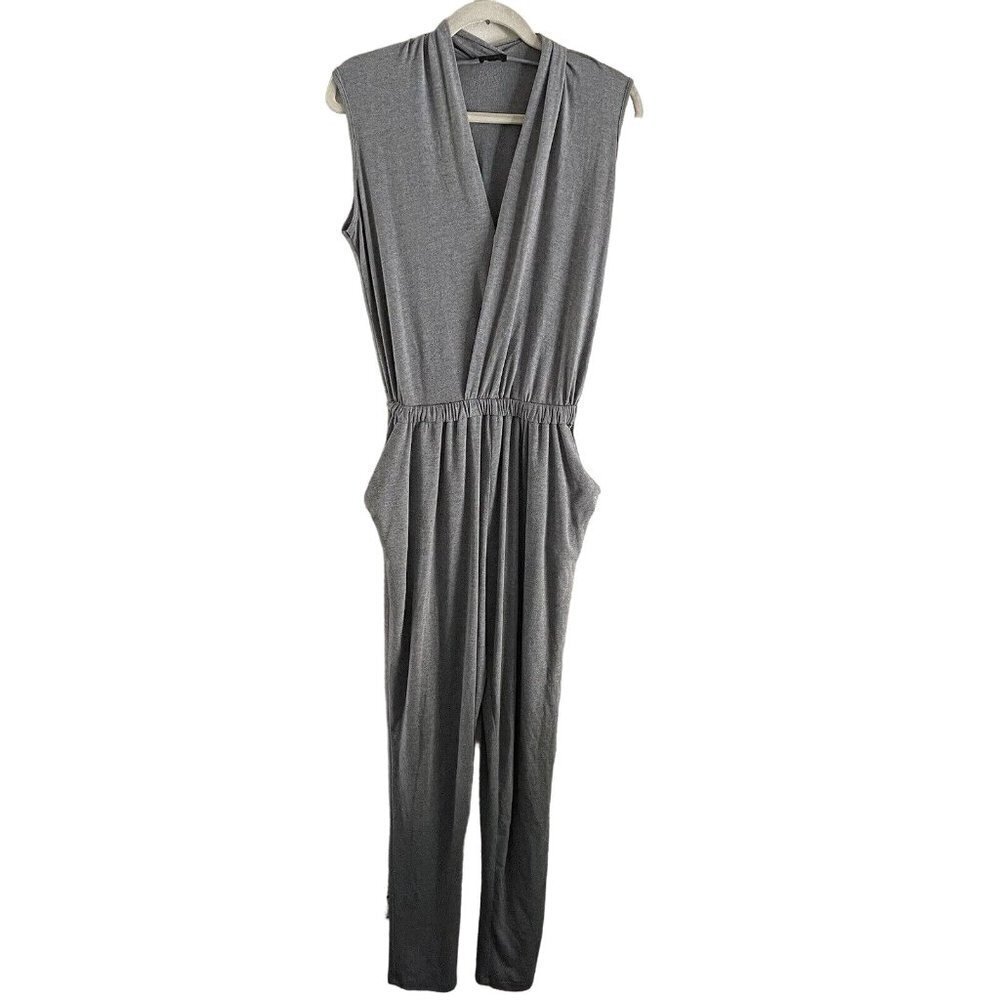 Sen Revolve Wmn 1/S Gray Jersey Knit Sleeveless Surplice Skinny Estonia Jumpsuit